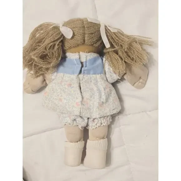 Vtg Cabbage Patch Mini Kids Doll Blonde Hair Brown Eyes Dimple Shoes Soks Gift - Picture 5 of 6